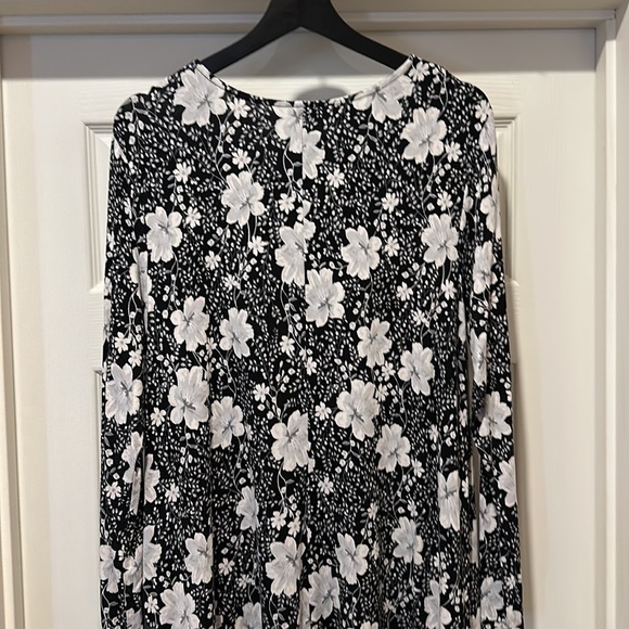 Old Navy XL Dress - Picture 5 of 6